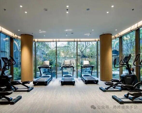 售楼处发布星耀未来奢华生活新标杆瓦力游戏试玩盛大开幕▷星耀未来(图4)